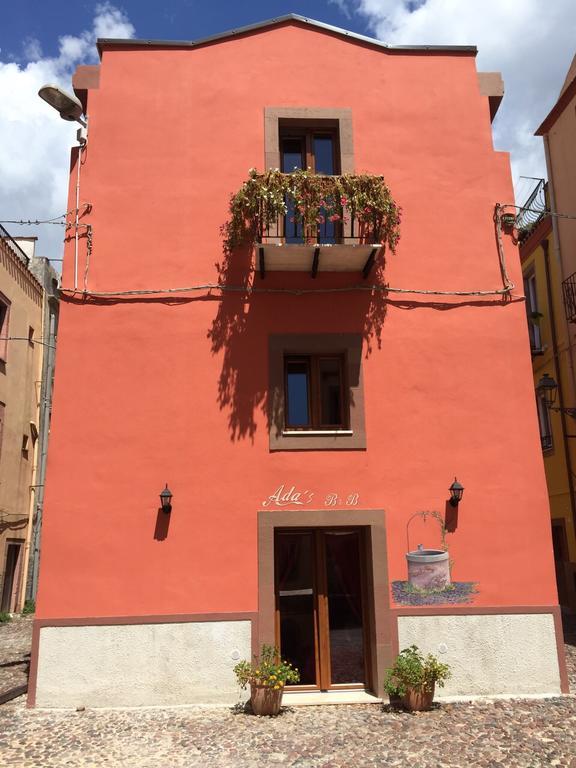 Ada'S Guest House Bosa Exterior foto